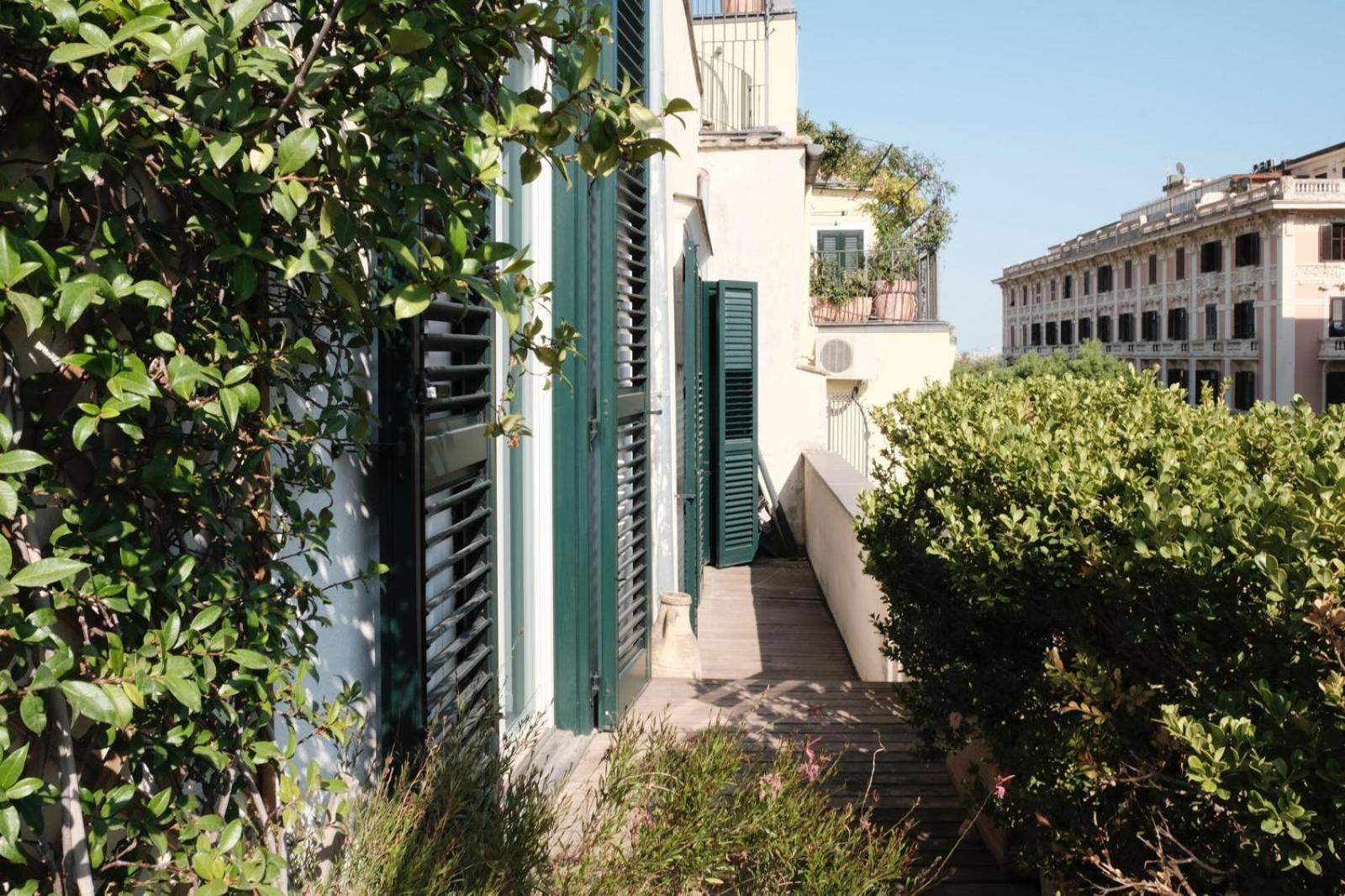 Casa Maria In Centro Storico Ξενοδοχείο Σαλέρνο Εξωτερικό φωτογραφία